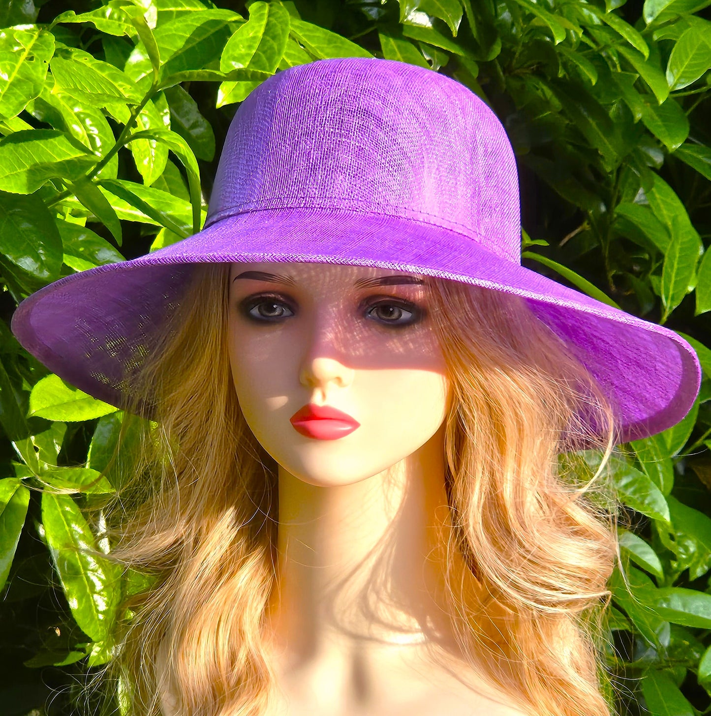 purple hat