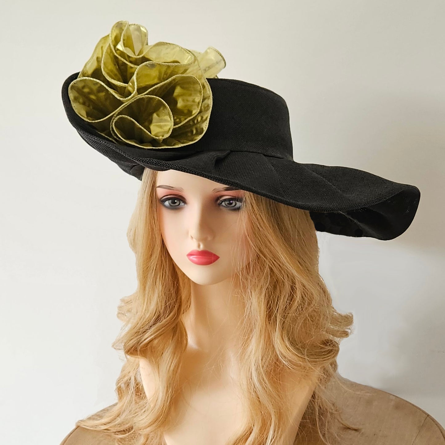 black church hat with gold decor for races , mother of the bride, wedding guest