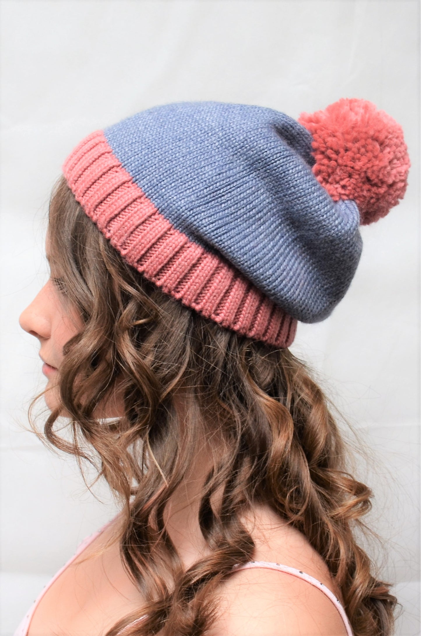 bobble hat women